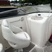 2005 Rinker 232 Capitva